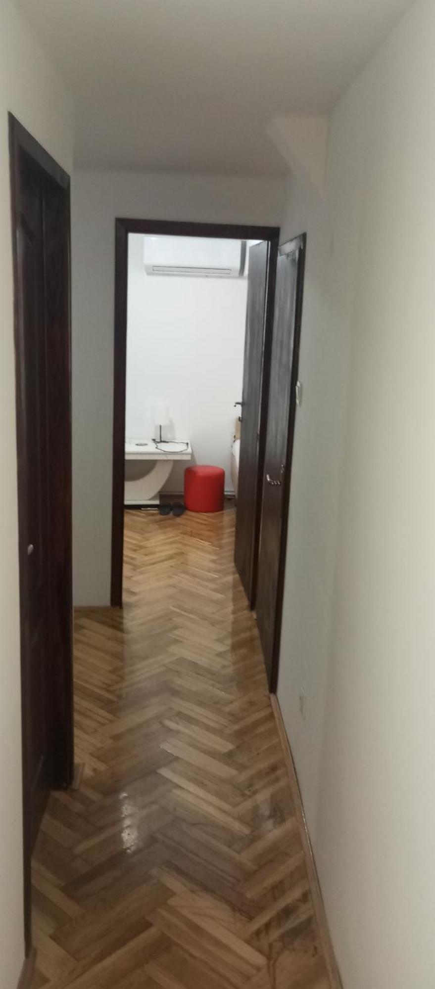 Airport Md Rooms 2 贝尔格莱德 外观 照片